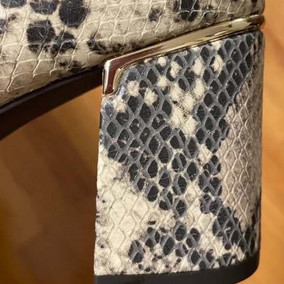 Cole Haan LAREE Open Toe Mule Sz 8 1/2 B Snake Print Mules Shoes Grand 0S - Picture 7 of 10